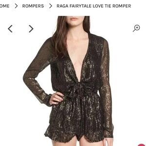 NWT RAGA Fairytale Love Metallic Long Sleeve Romper S Anthropologie Black Gold